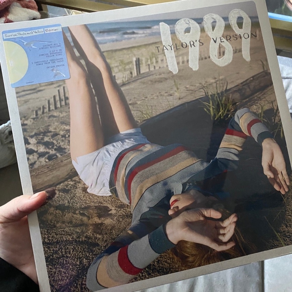 Taylor Swift 1989 Vinyl - Taylor's Version <Sunrise Boulevard Yellow variant>